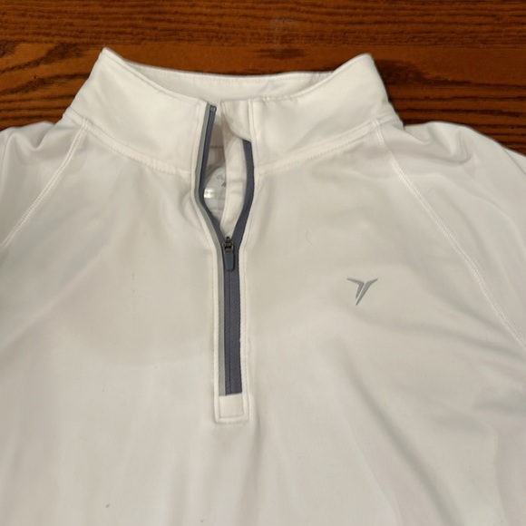 Women’s Old Navy, Quarter, zip shirt, size large - Picture 2 of 4